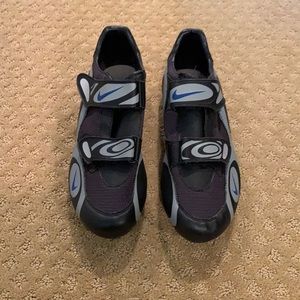 Nike Cycle Shoes and Shimano SPD clips, EUC